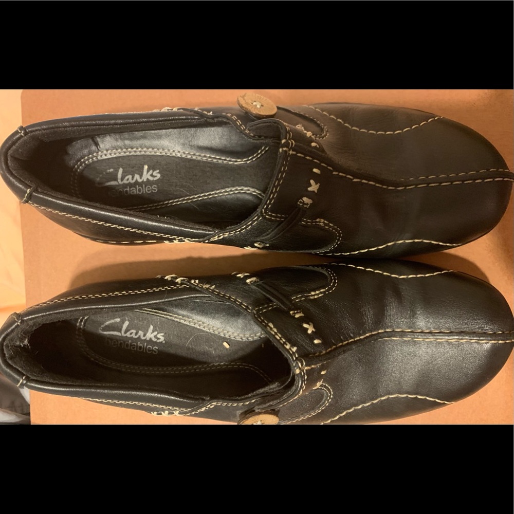 Clarks Bendables size 7M Black Leather